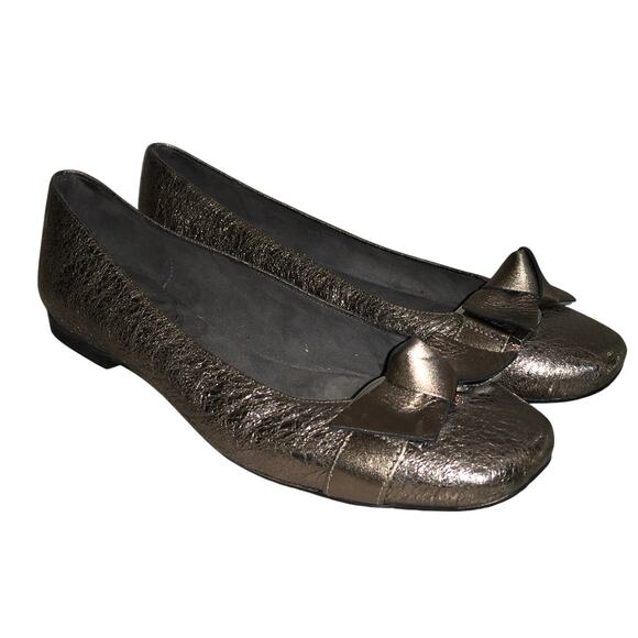 Stuart Weitzman Ballerina Flats Womens 5.5 Gold Metallic Tulip Bow Ballet Shoes - Picture 1 of 10
